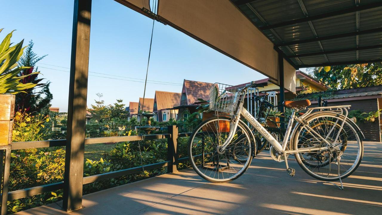 Baan Sin Suk Hotel Chiang Rai Buitenkant foto